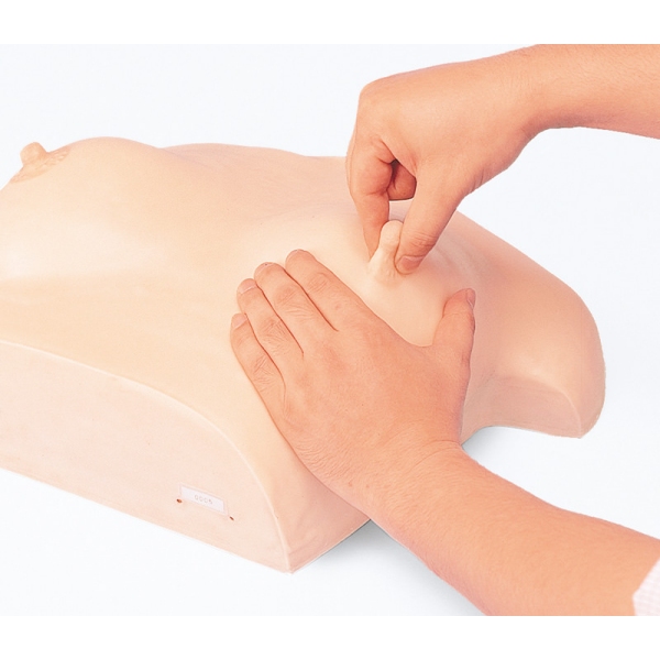 Model nege in masaže dojk